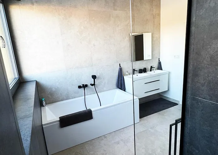 Aurum * Μπαρντέγιοβ